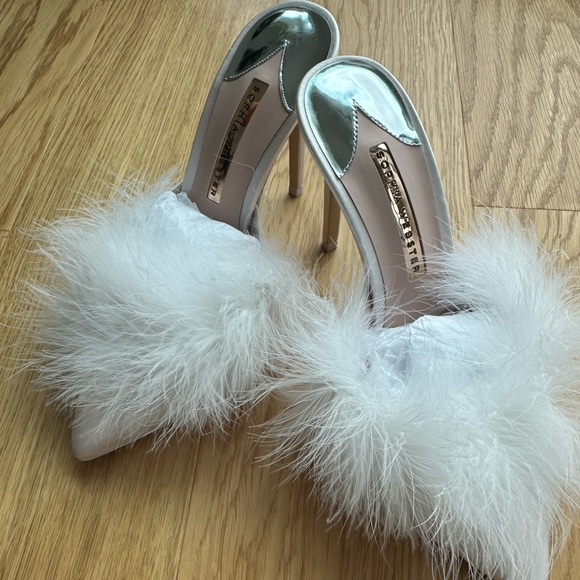 Sophia Webster White Satin Feather Mules with “Wifey for Life” on the bottom - Picture 5 of 8